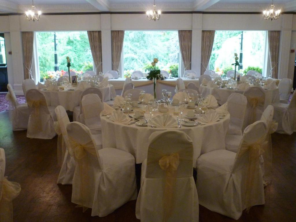 Deanwater Hotel Wilmslow Esterno foto