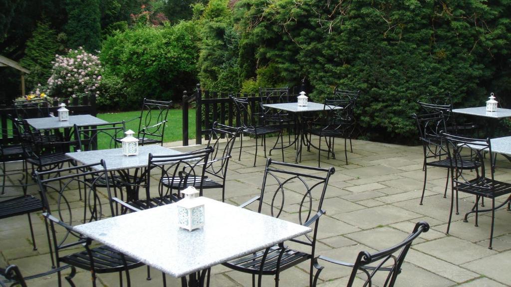 Deanwater Hotel Wilmslow Esterno foto