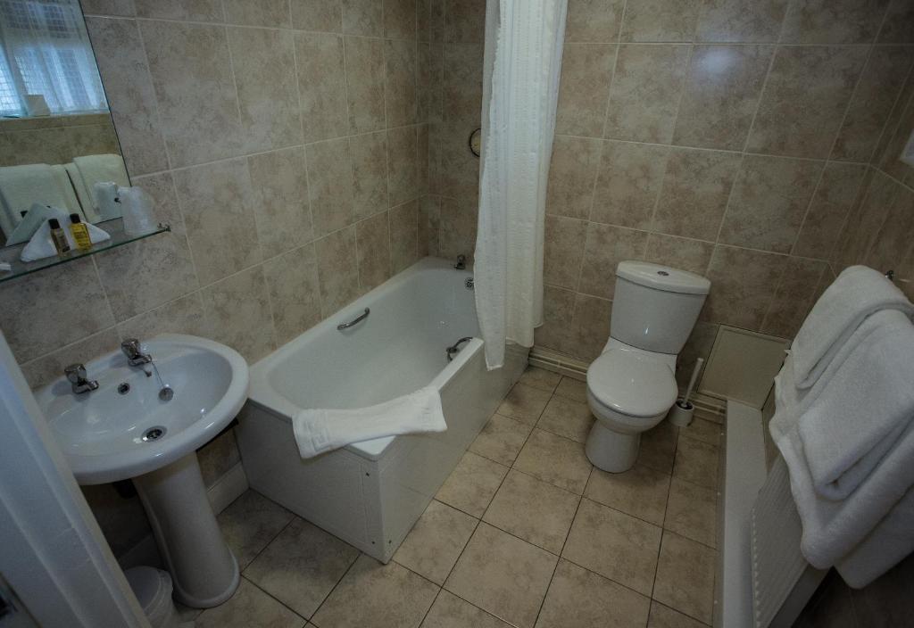 Deanwater Hotel Wilmslow Esterno foto